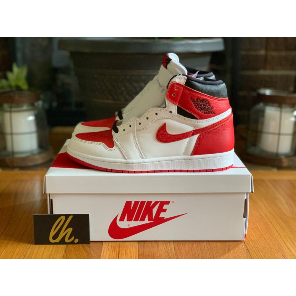 Size 8.5 Air Jordan 1 OG High “Heritage” 555088-161